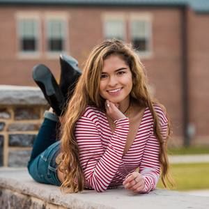 Meet your Posher, Armita